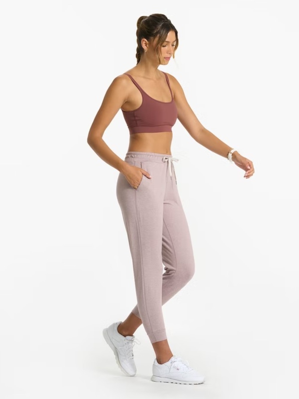 Vuori Lightweight Joggers in Dusty Rose NWOT